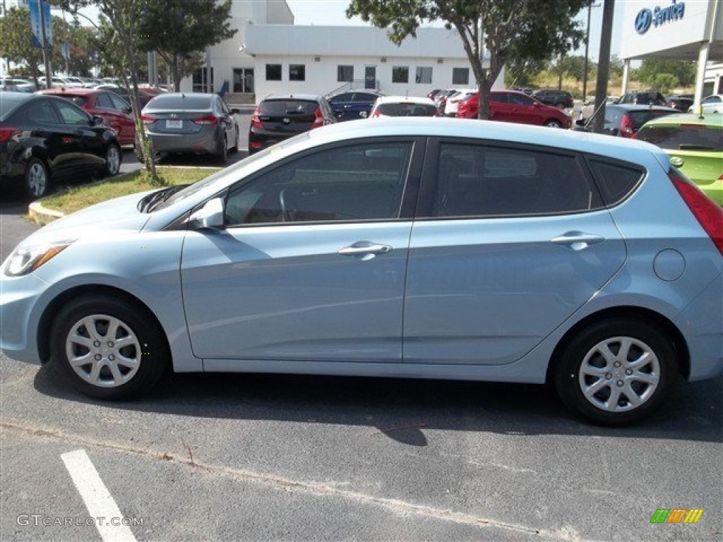 2013 Accent GS 5 Door - Clearwater Blue / Gray photo #4