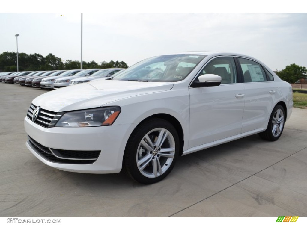 2014 Passat 2.5L SE - Candy White / Cornsilk Beige photo #1