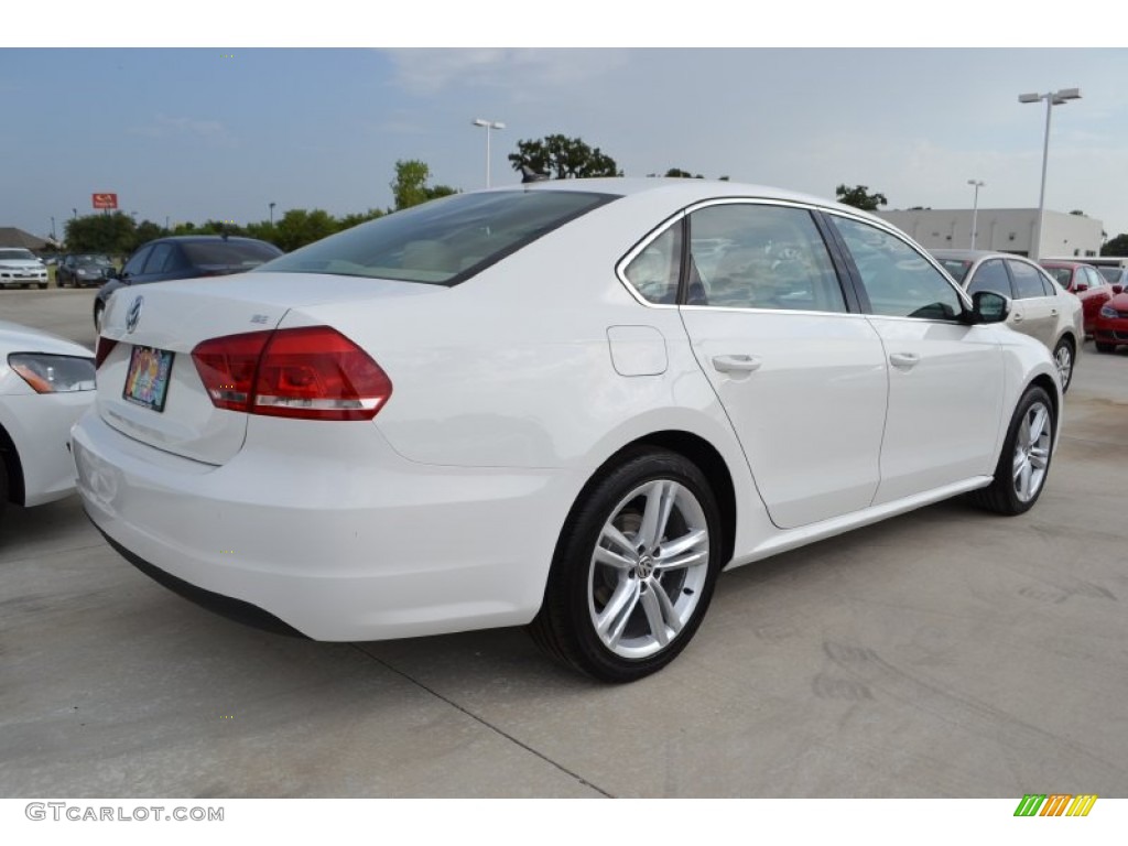 Candy White 2014 Volkswagen Passat 2.5L SE Exterior Photo #84454511