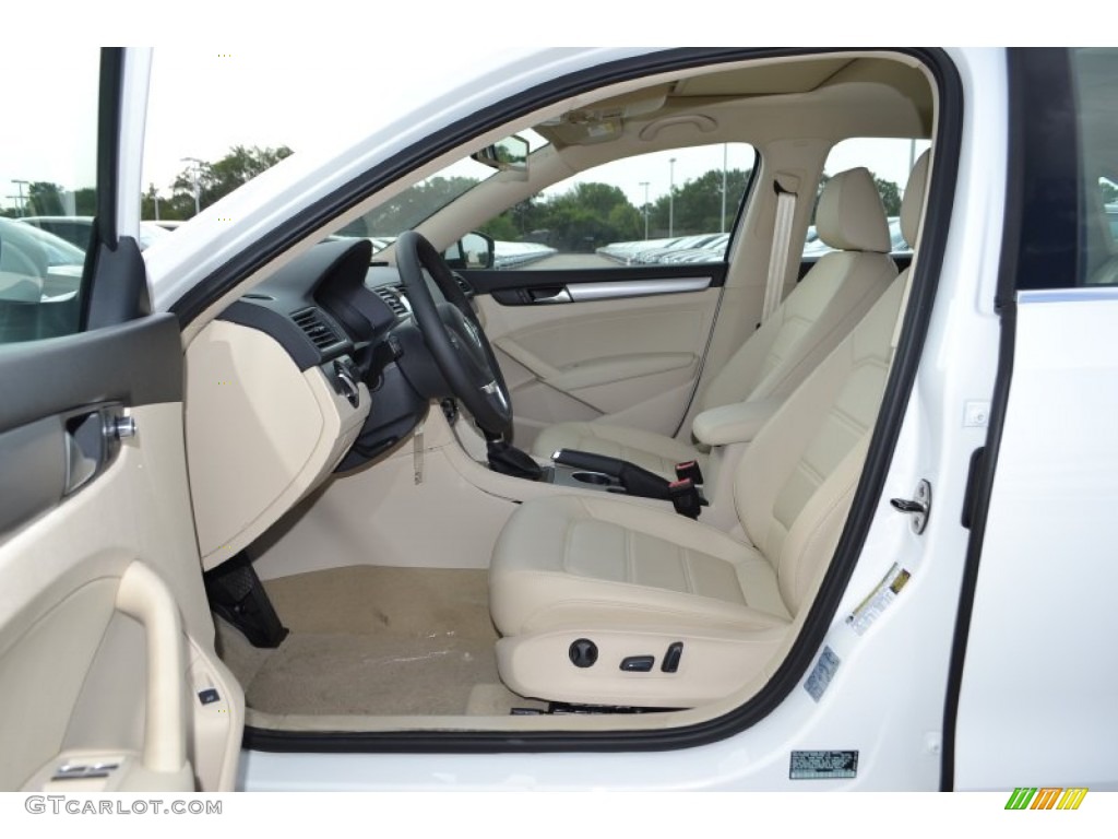 Cornsilk Beige Interior 2014 Volkswagen Passat 2.5L SE Photo #84454529
