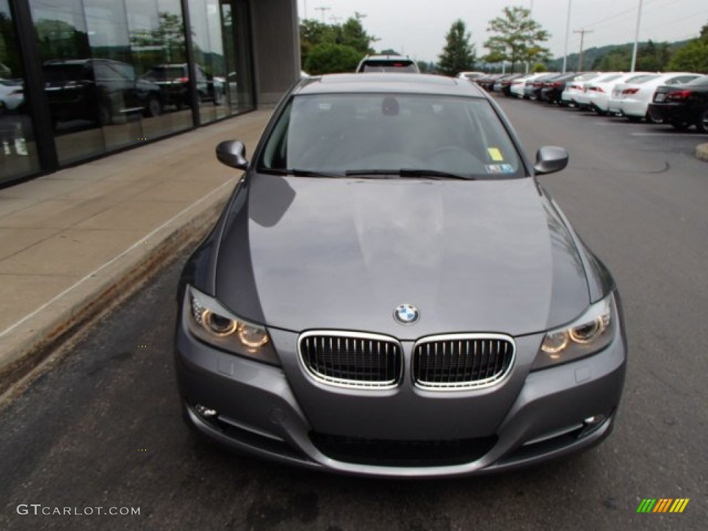 2011 3 Series 335i xDrive Sedan - Space Gray Metallic / Black photo #3