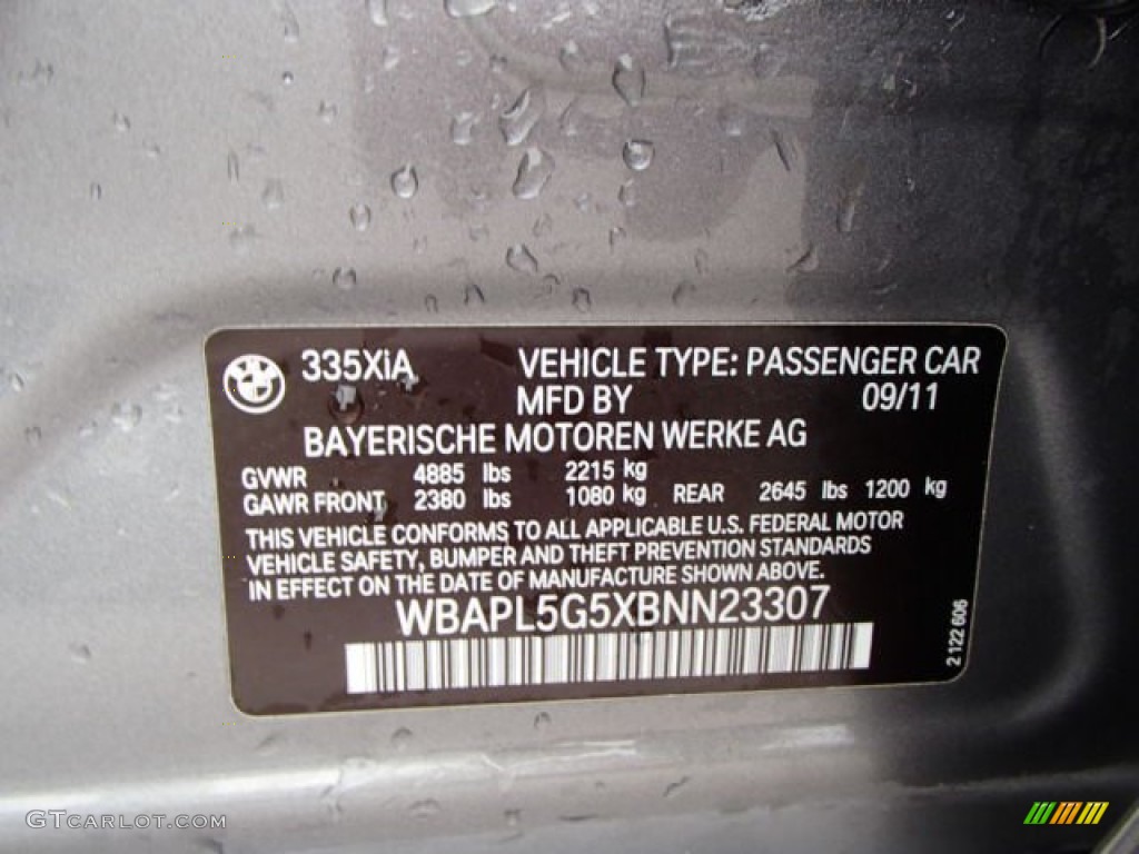 2011 3 Series 335i xDrive Sedan - Space Gray Metallic / Black photo #20