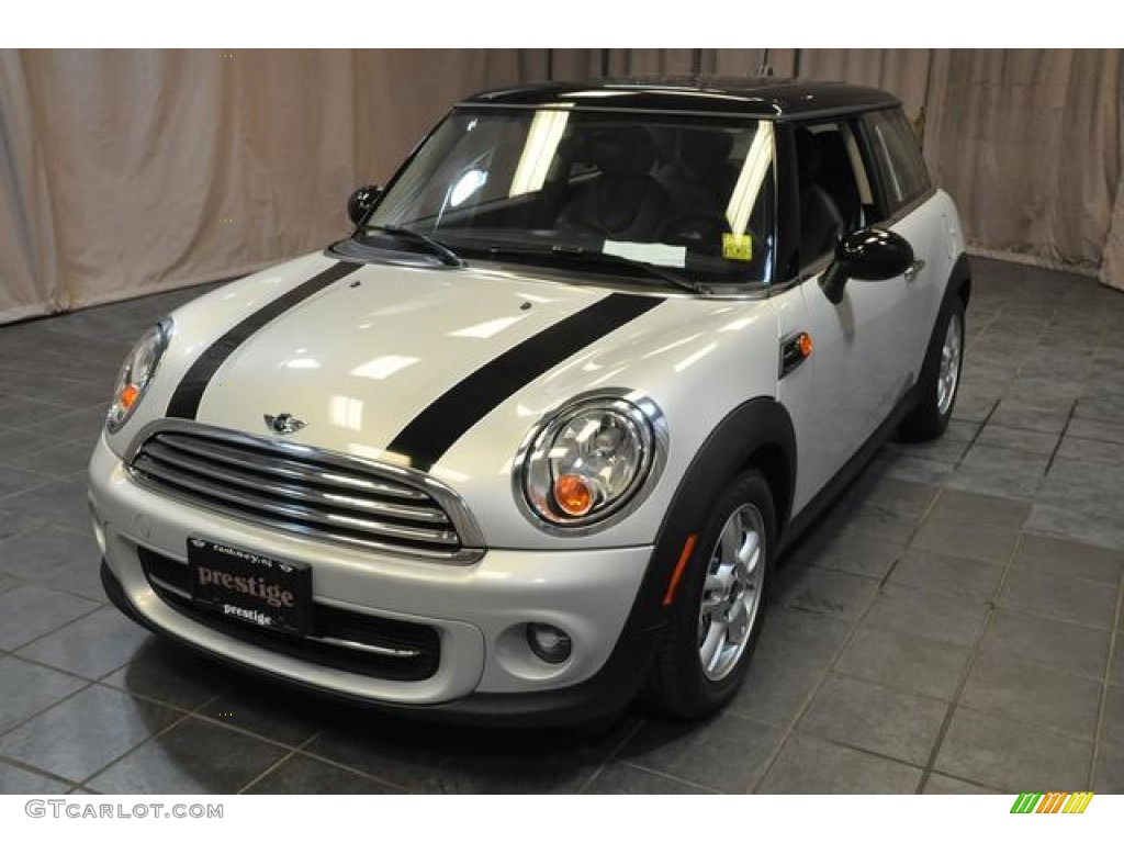 White Silver Metallic Mini Cooper