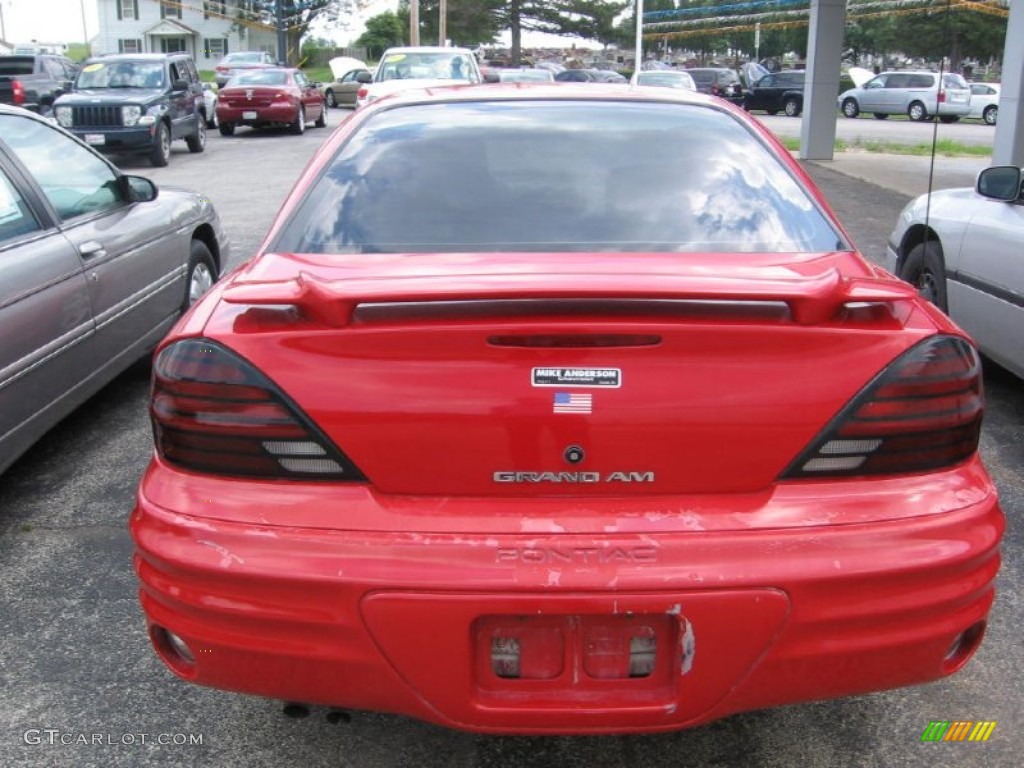1999 Grand Am SE Sedan - Bright Red / Dark Pewter photo #6