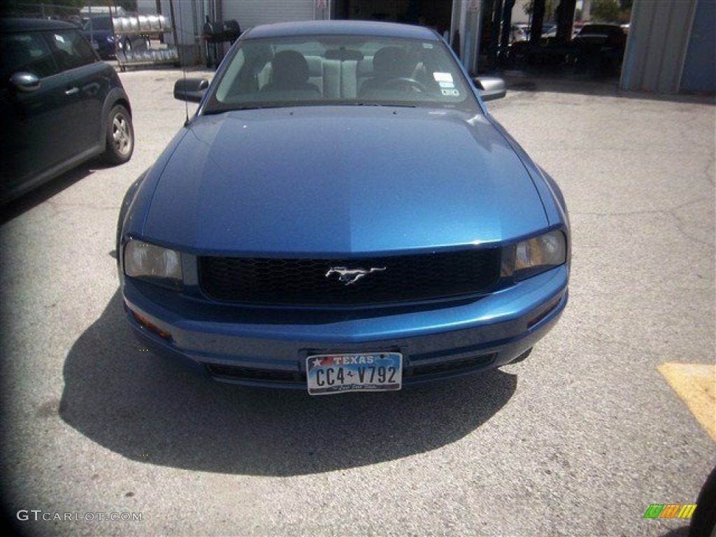 2006 Mustang V6 Deluxe Coupe - Vista Blue Metallic / Light Graphite photo #1