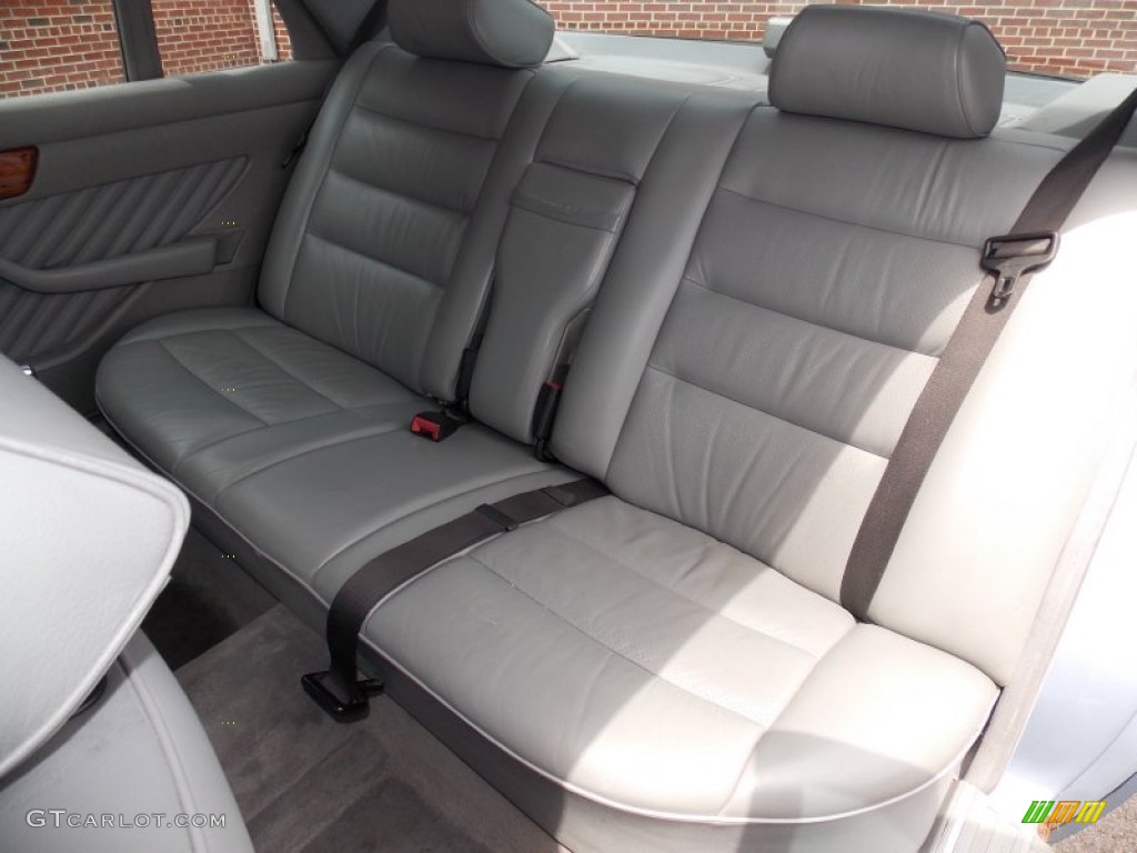 Grey Interior 1991 Mercedes-Benz S Class 350 SDL Photo #84458642