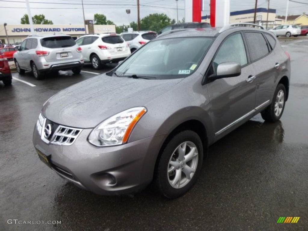 2011 Rogue SV AWD - Platinum Graphite / Black photo #3