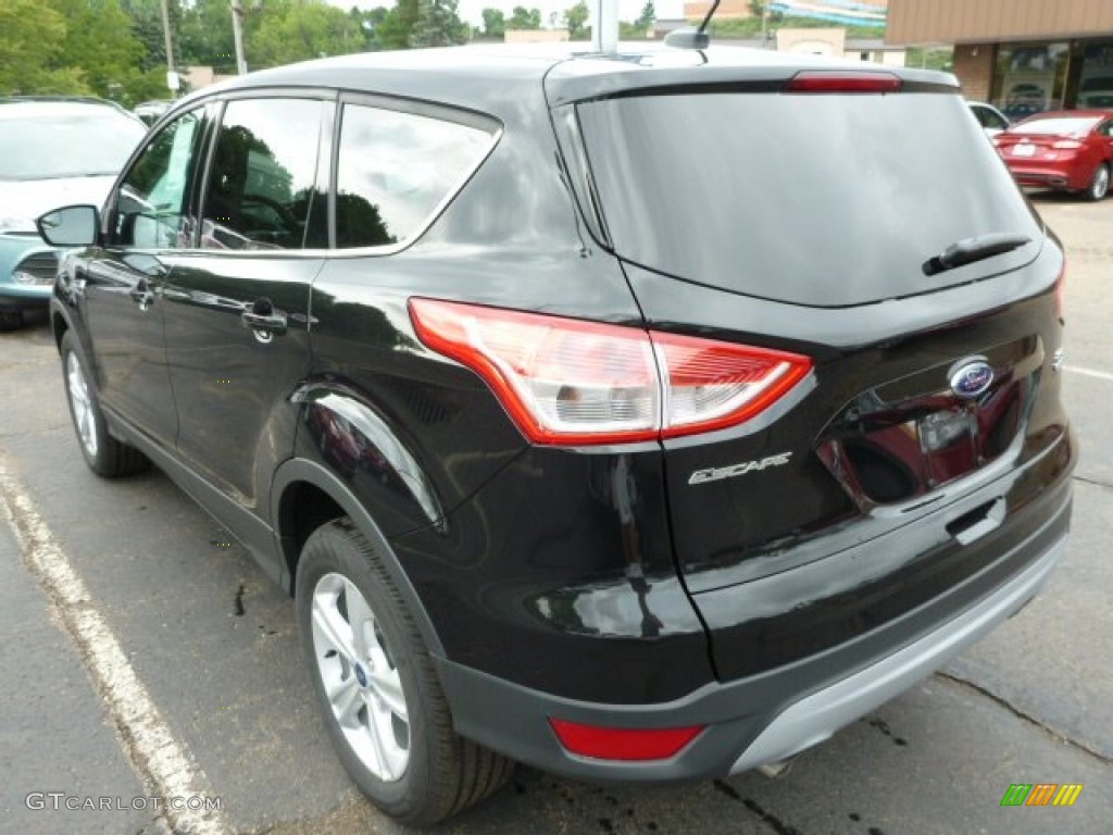 2014 Escape SE 1.6L EcoBoost 4WD - Tuxedo Black / Medium Light Stone photo #4