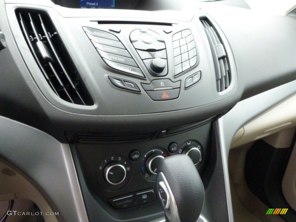 2014 Escape SE 1.6L EcoBoost 4WD - Tuxedo Black / Medium Light Stone photo #12