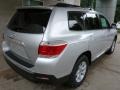 2013 Classic Silver Metallic Toyota Highlander V6 4WD  photo #2