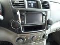 2013 Classic Silver Metallic Toyota Highlander V6 4WD  photo #18