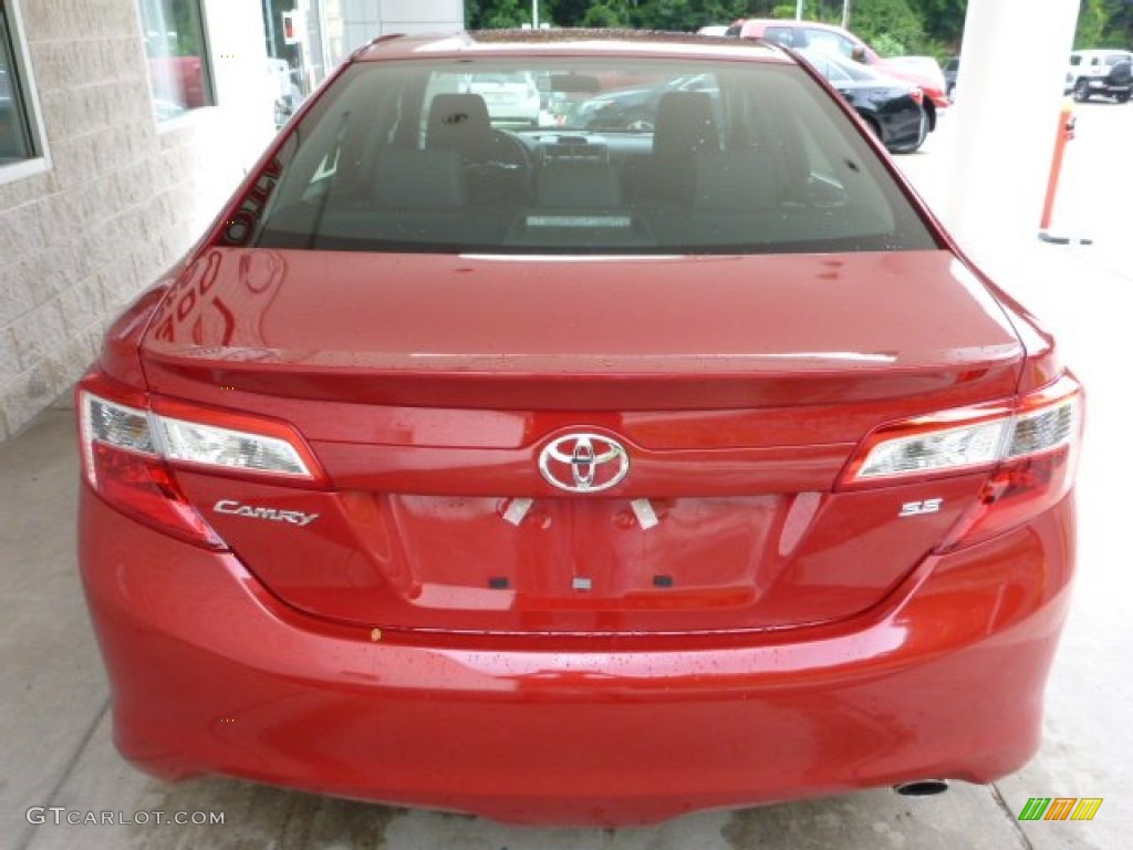 2013 Camry SE - Barcelona Red Metallic / Black photo #3
