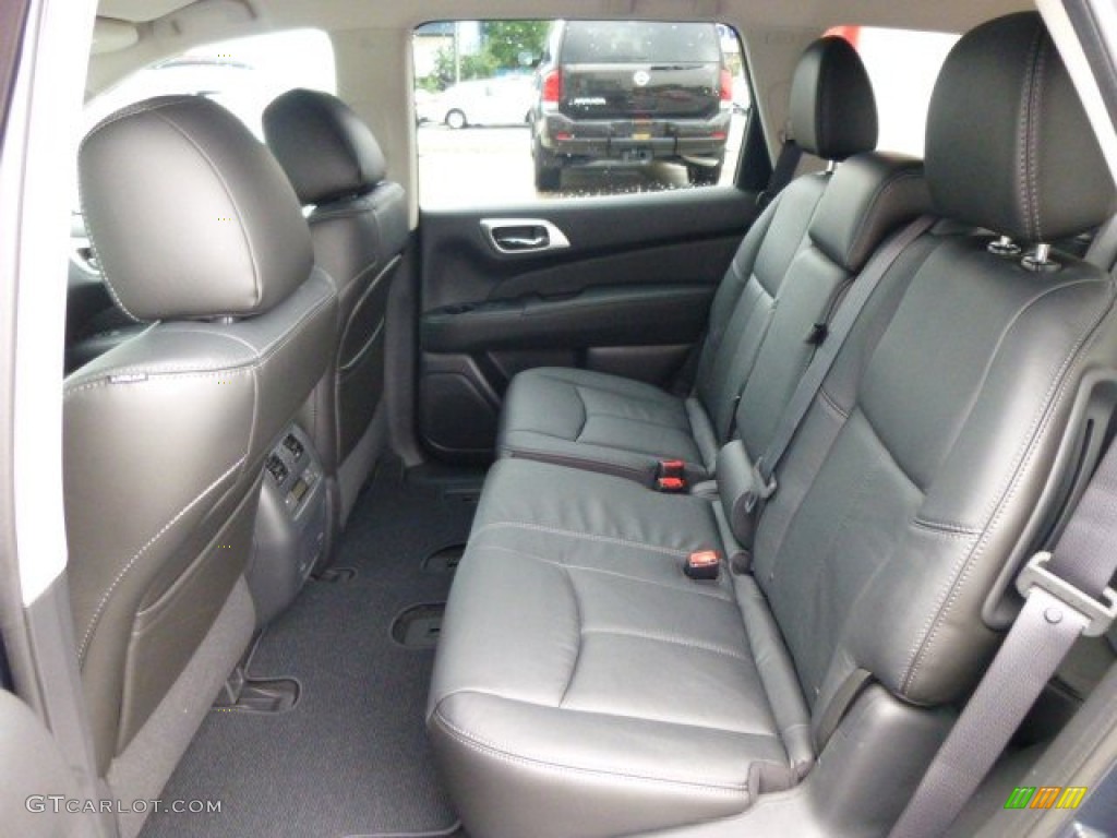 2014 Nissan Pathfinder SL AWD Rear Seat Photos