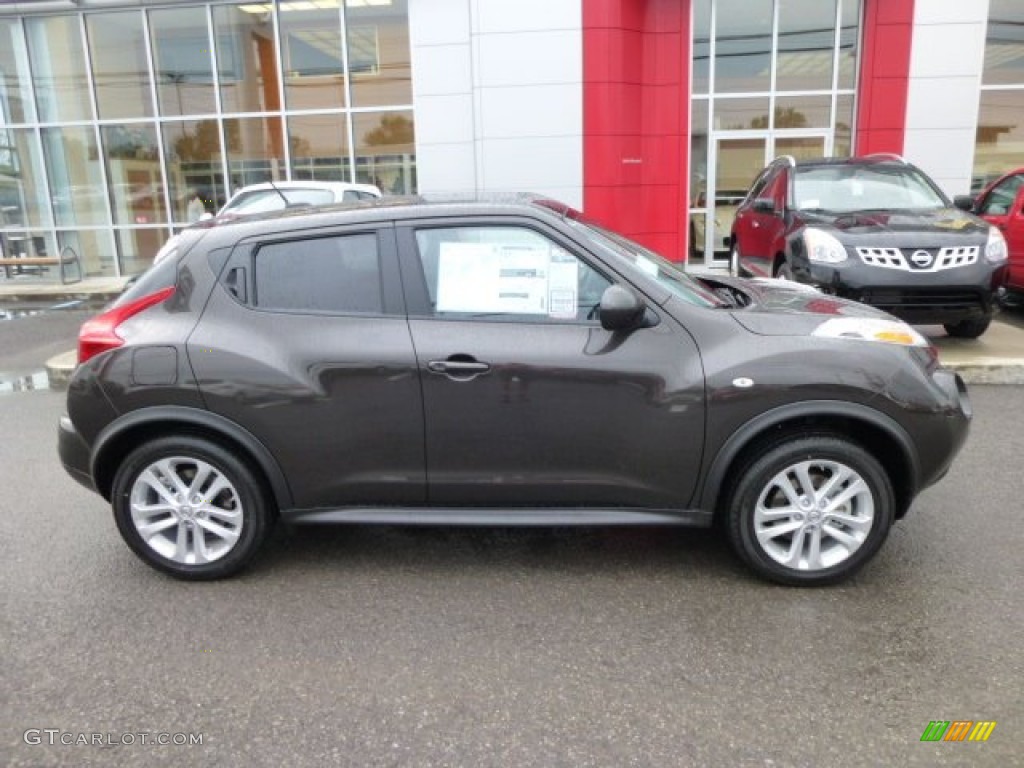 2013 Juke SV AWD - Metallic Bronze / Black/Silver Trim photo #8
