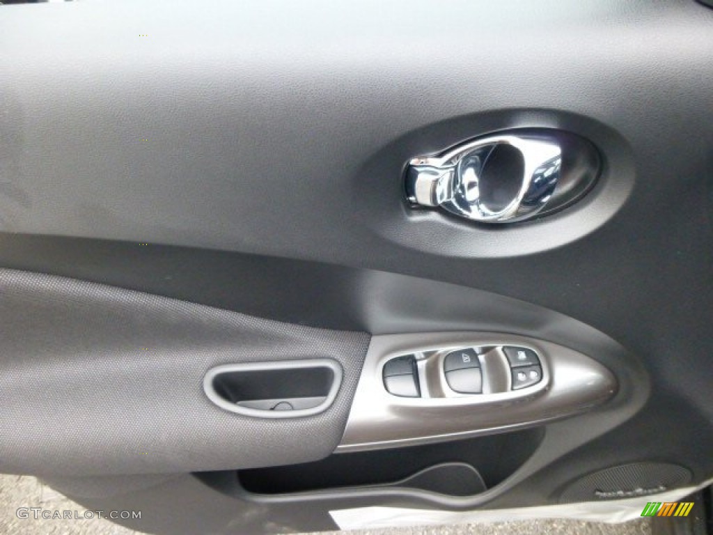 2013 Juke SV AWD - Metallic Bronze / Black/Silver Trim photo #17