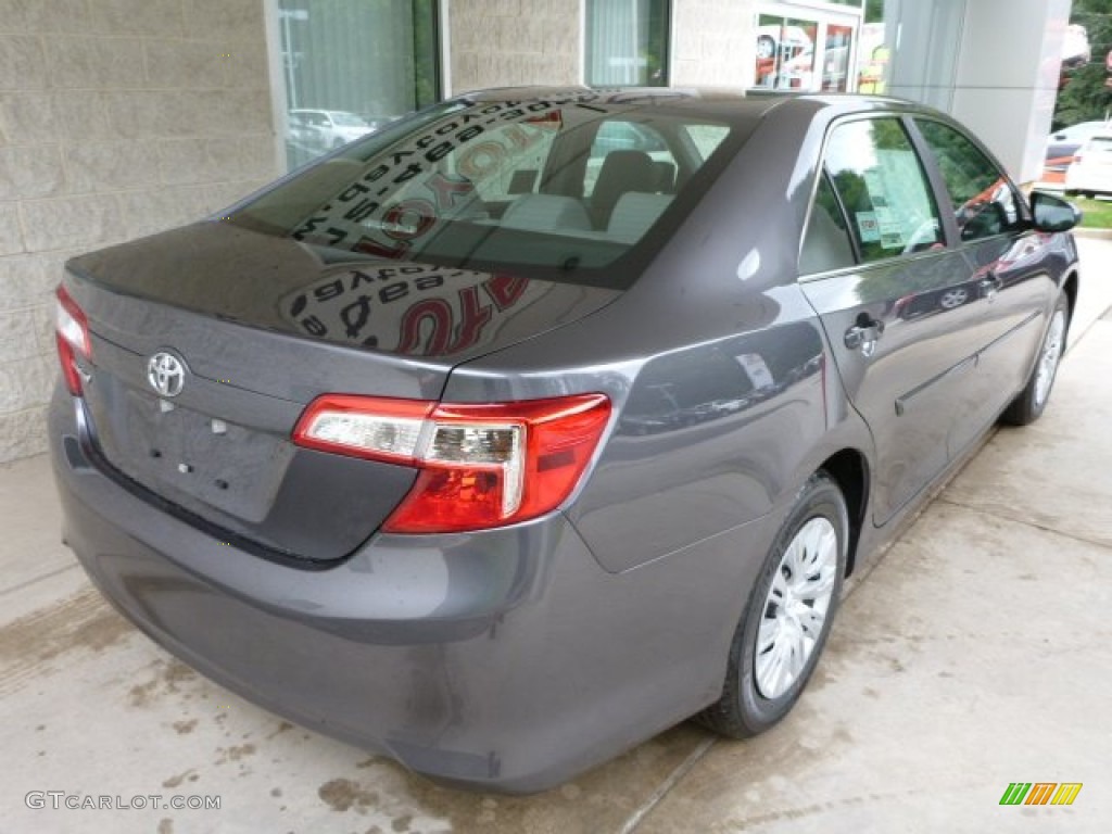 2013 Camry L - Magnetic Gray Metallic / Ash photo #2