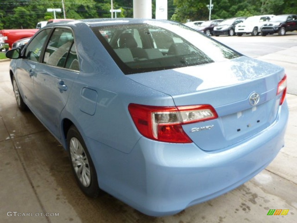 2013 Camry LE - Clearwater Blue Metallic / Ash photo #4