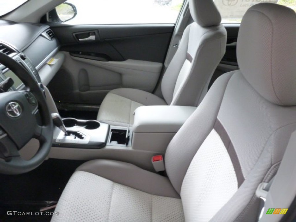 2013 Camry LE - Clearwater Blue Metallic / Ash photo #11