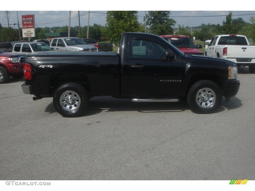 2008 Silverado 1500 LS Regular Cab 4x4 - Black / Dark Titanium photo #2