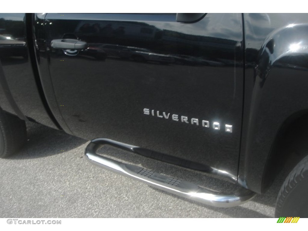 2008 Silverado 1500 LS Regular Cab 4x4 - Black / Dark Titanium photo #7