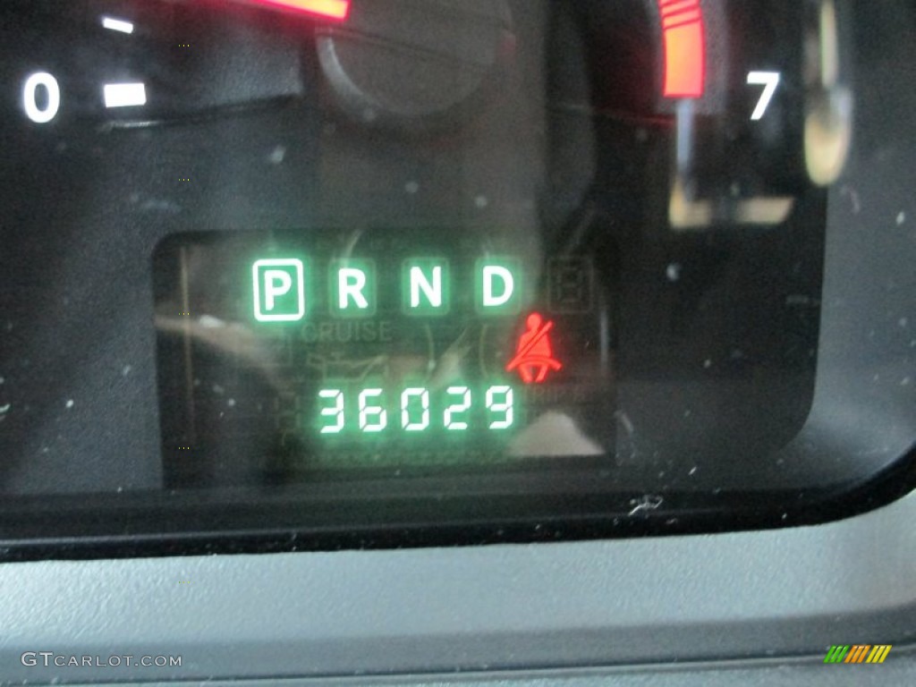 2010 Journey SXT - Inferno Red Crystal Pearl Coat / Dark Slate Gray photo #15