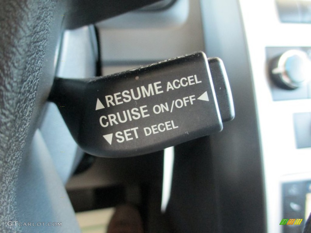 2010 Journey SXT - Inferno Red Crystal Pearl Coat / Dark Slate Gray photo #16