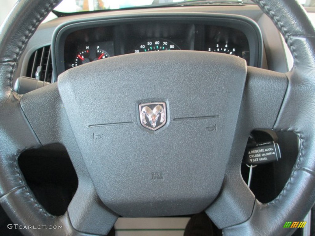 2010 Journey SXT - Inferno Red Crystal Pearl Coat / Dark Slate Gray photo #17