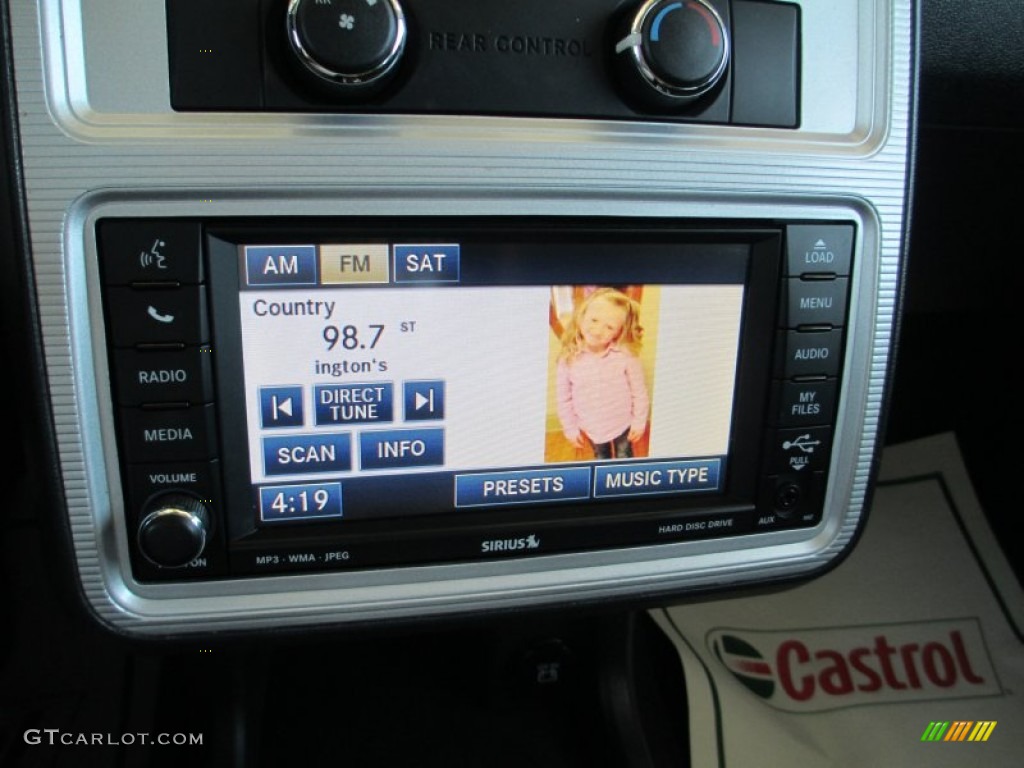 2010 Journey SXT - Inferno Red Crystal Pearl Coat / Dark Slate Gray photo #20