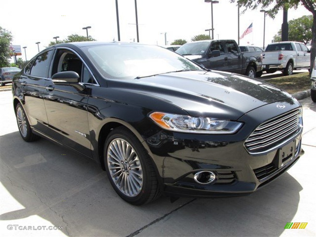 Tuxedo Black 2014 Ford Fusion Hybrid Titanium Exterior Photo #84467906