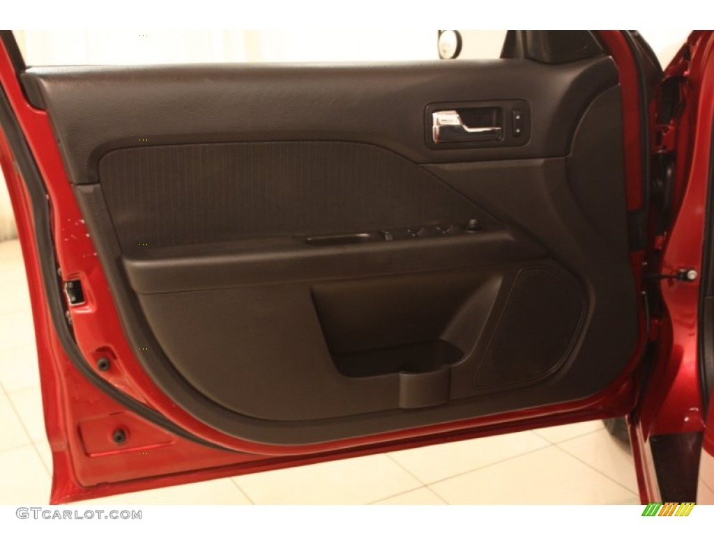 2007 Mercury Milan I4 Door Panel Photos