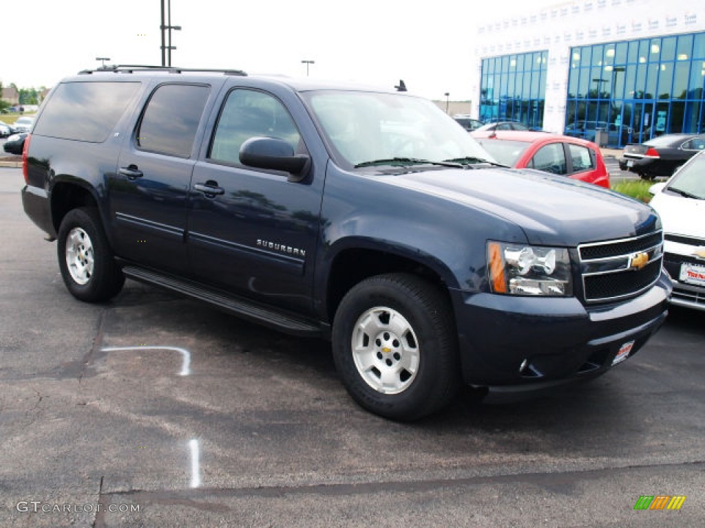 2013 Suburban LT 4x4 - Blue Ray Metallic / Ebony photo #2