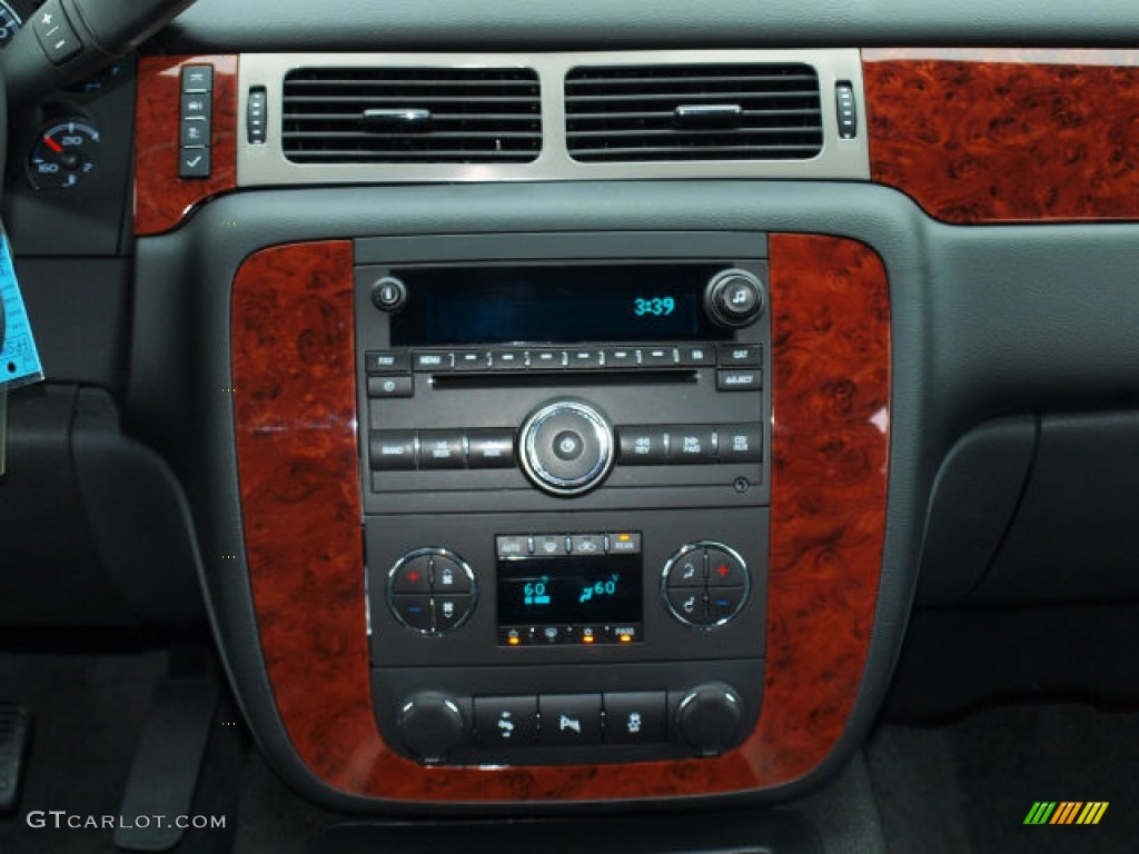 2013 Suburban LT 4x4 - Blue Ray Metallic / Ebony photo #12