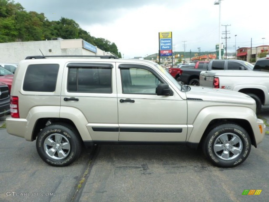 2011 Liberty Sport 4x4 - Light Sandstone Metallic / Pastel Pebble Beige photo #6