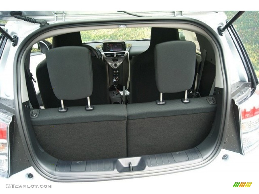 2014 Scion iQ Series Limited Edition Trunk Photos