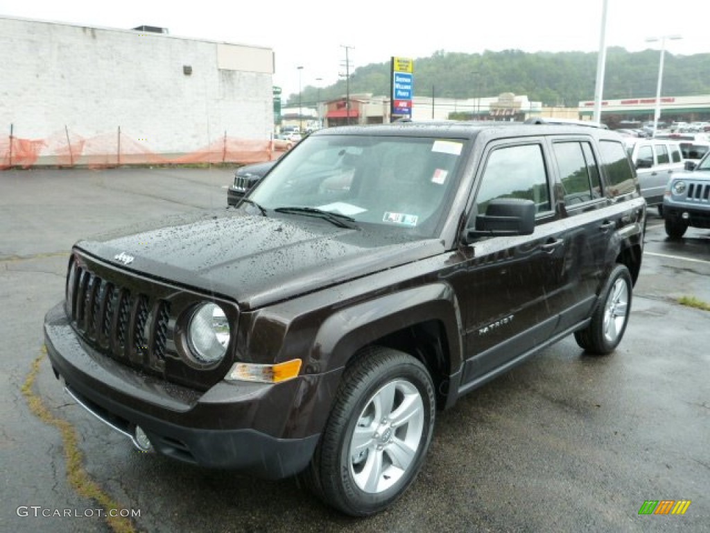 2014 Patriot Limited 4x4 - Rugged Brown Metallic / Dark Slate Gray/Light Pebble photo #1