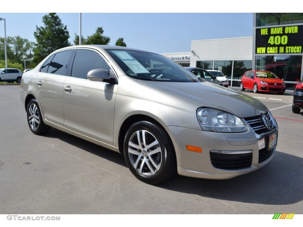 2006 Jetta 2.5 Sedan - Wheat Beige Metallic / Anthracite Black photo #7