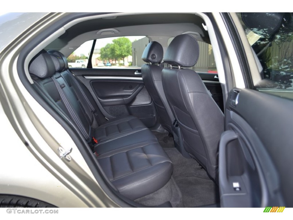 2006 Jetta 2.5 Sedan - Wheat Beige Metallic / Anthracite Black photo #11