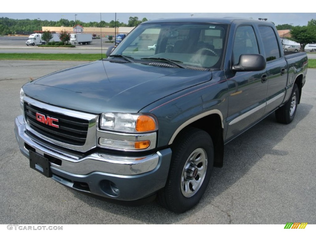 2006 Sierra 1500 SL Crew Cab 4x4 - Stealth Gray Metallic / Dark Pewter photo #1