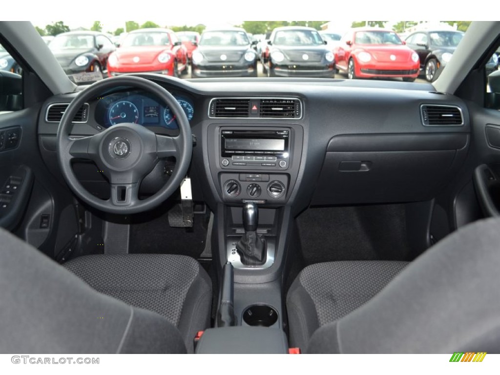 2014 Volkswagen Jetta S Sedan Titan Black Dashboard Photo #84474623