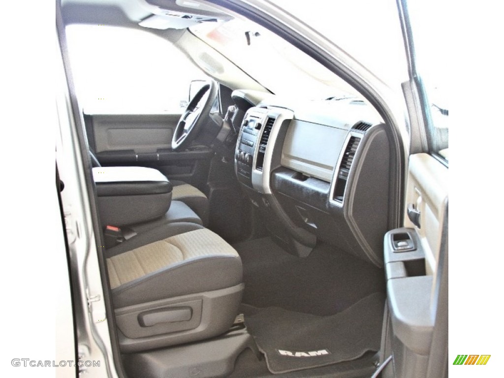 2012 Ram 1500 SLT Quad Cab - Bright Silver Metallic / Dark Slate Gray/Medium Graystone photo #9