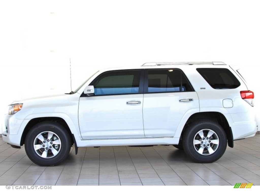 2013 4Runner SR5 - Blizzard White Pearl / Graphite photo #2