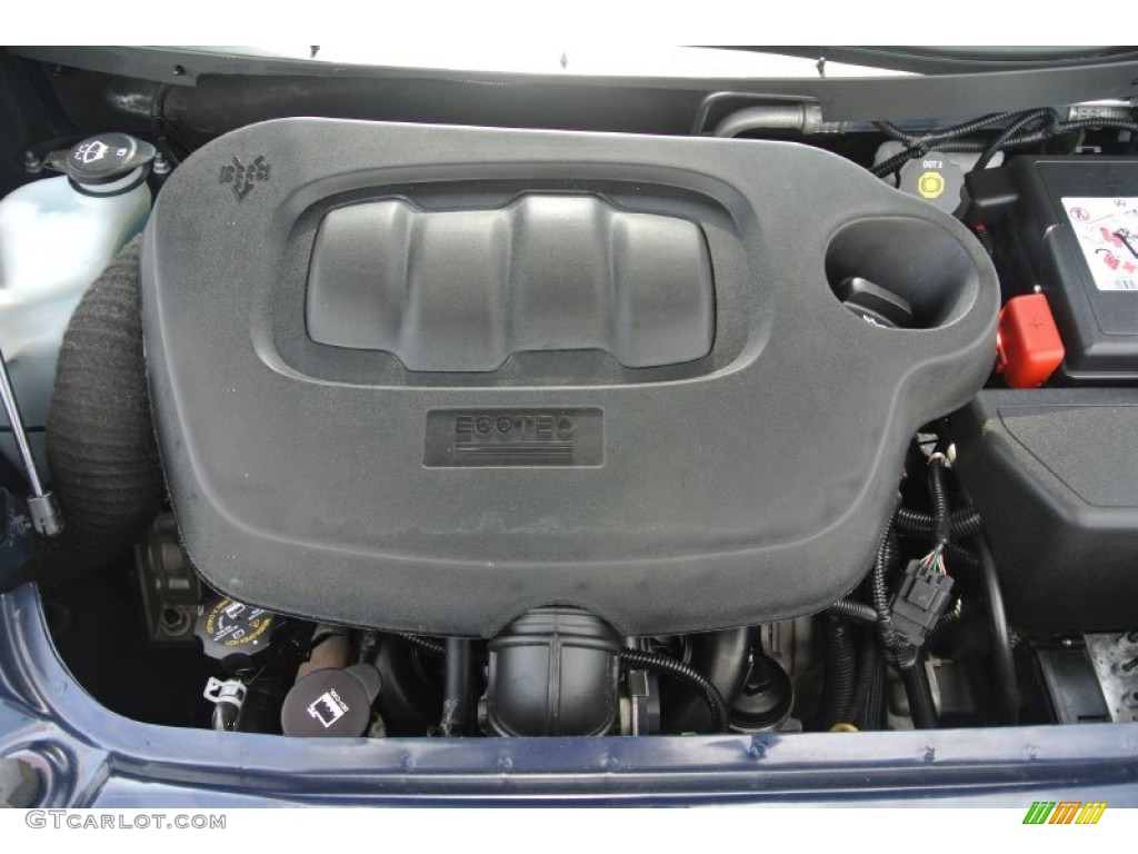 2011 Chevrolet HHR LT 2.2 Liter DOHC 16-Valve VVT Ecotec Flex-Fuel 4 Cylinder Engine Photo #84476420