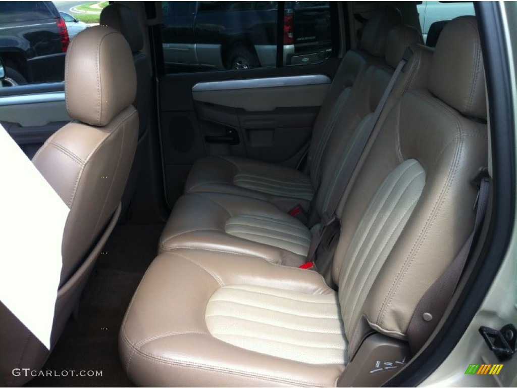 2004 Mercury Mountaineer V8 Premier AWD Rear Seat Photo #84476516