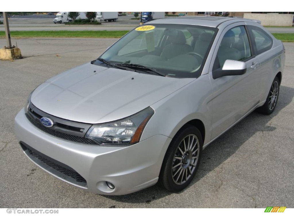 2010 Focus SES Coupe - Ingot Silver Metallic / Medium Stone photo #1