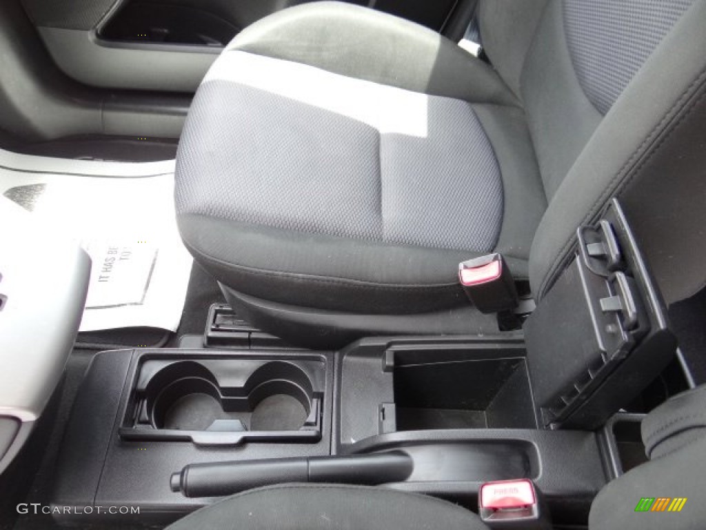 2006 MAZDA5 Sport - Whitewater Pearl / Black photo #19