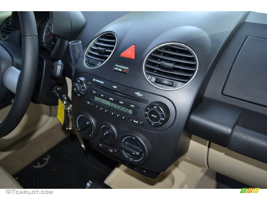 2008 New Beetle SE Coupe - Gecko Green / Cream Beige photo #16