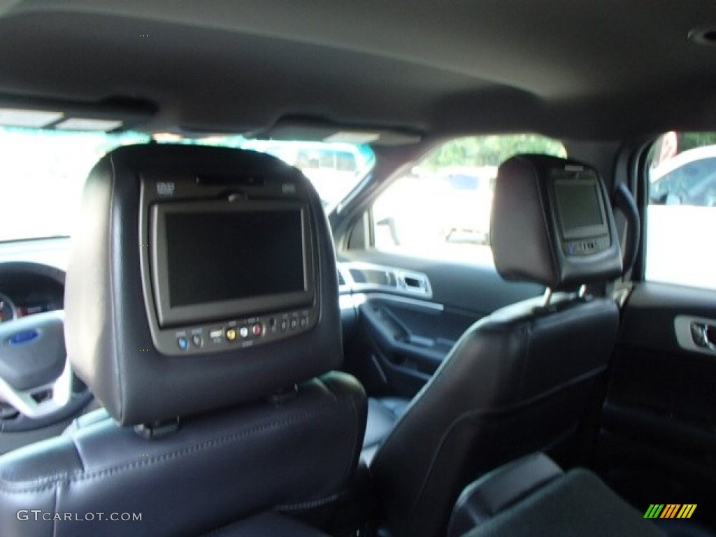 2011 Explorer XLT - Ebony Black / Charcoal Black photo #15