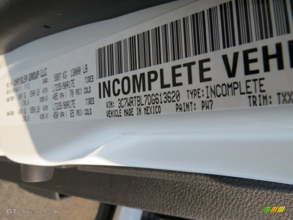 2013 Ram 3500 Tradesman Regular Cab 4x4 Dually Chassis Color Code Photos