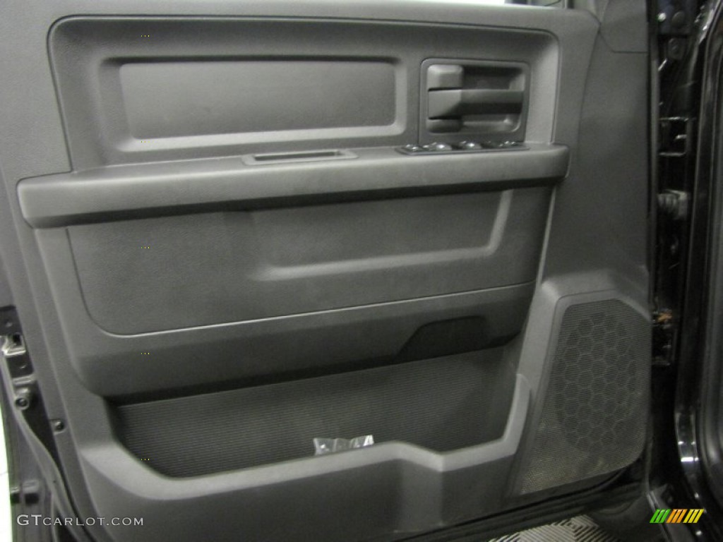 2010 Ram 1500 ST Quad Cab 4x4 - Brilliant Black Crystal Pearl / Dark Slate/Medium Graystone photo #11