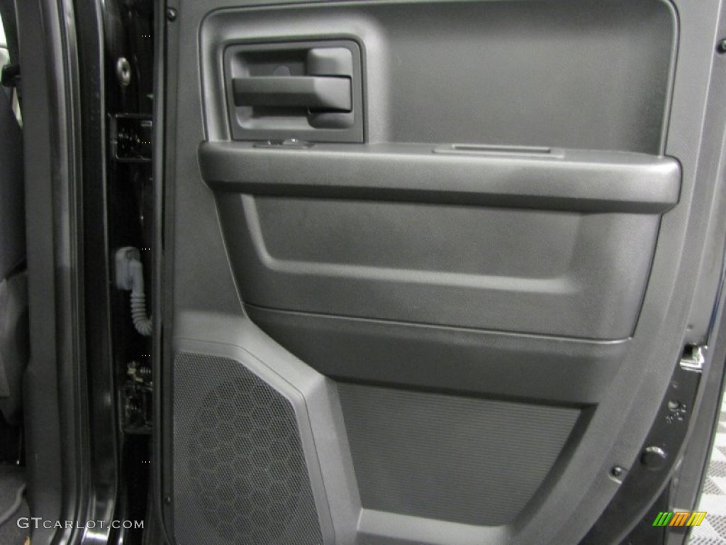 2010 Ram 1500 ST Quad Cab 4x4 - Brilliant Black Crystal Pearl / Dark Slate/Medium Graystone photo #14